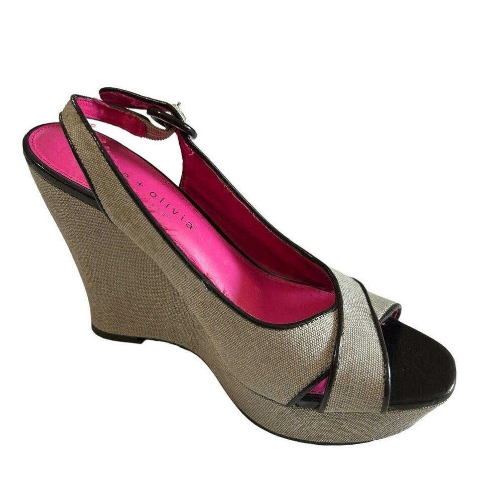 Alice + Olivia Beige Wedge Sandals with Black Trim and Hot Pink Lining